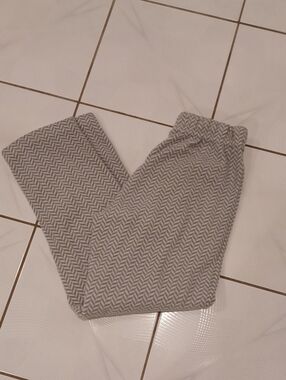 4/$60 New Gray Herringbone Fleece Pajama Pants - Size Medium